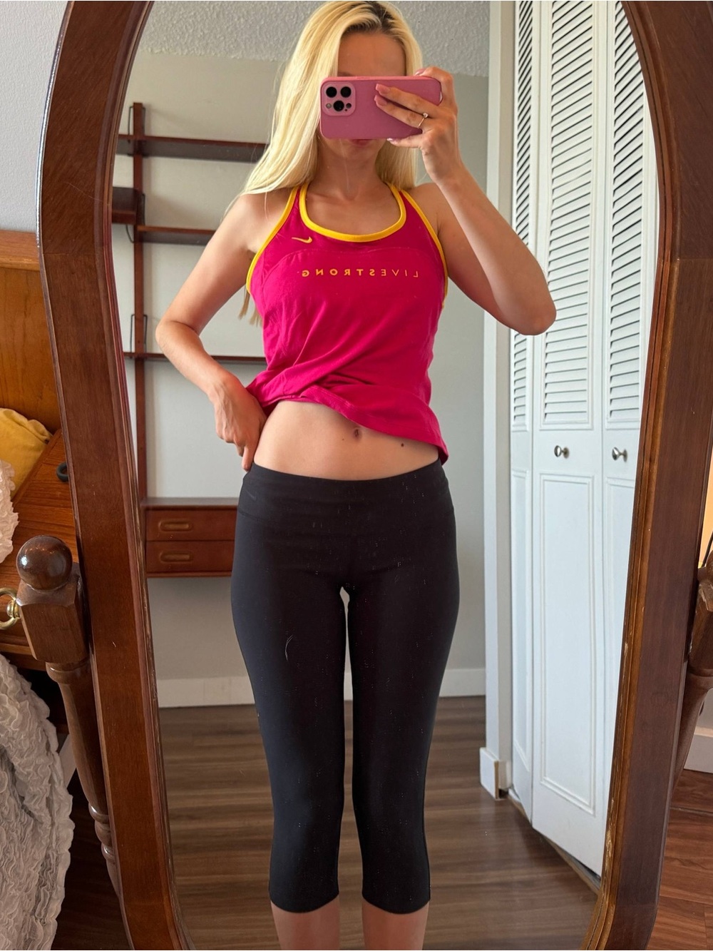 Vintage Nike low rise capri leggings